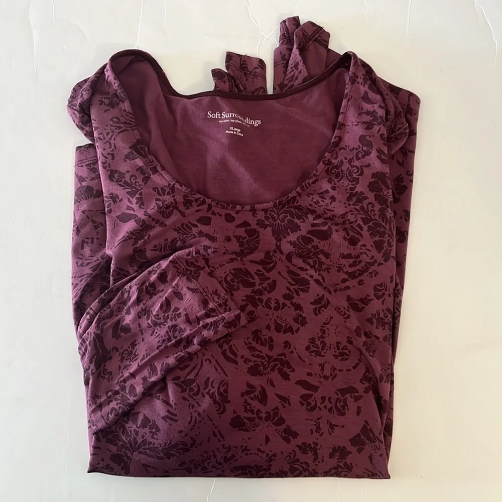 Soft Surroundings Tunic Pullover Top Floral Eggplant purple 6” Side Vs sz XL - Picture 10 of 11